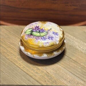Vintage Hand Painted Limoges Covered Powder Bowl